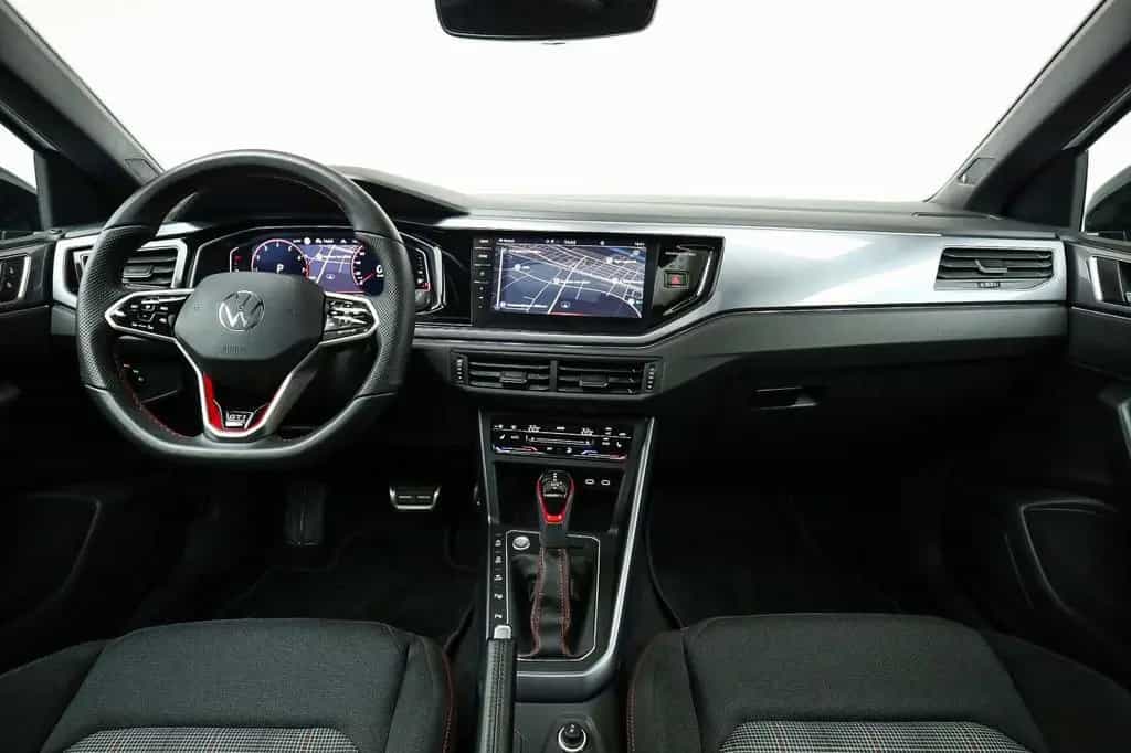 Volkswagen Polo 2.0 TSI DSG GTI*IQ.LIGHT*PANO*KAMERA*PDC*SH 02/2024-photo-12