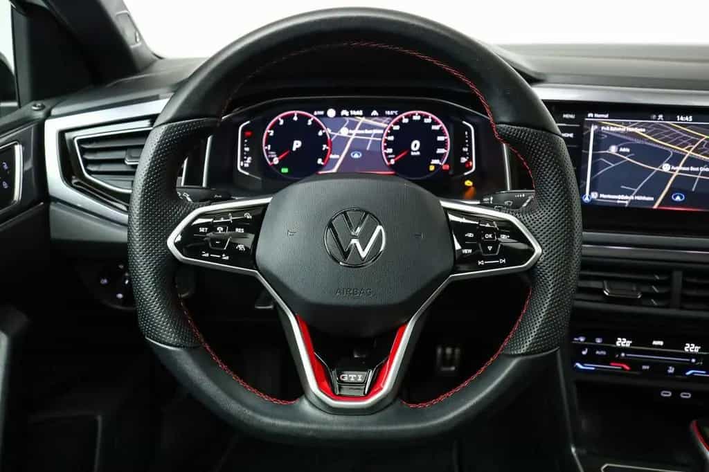Volkswagen Polo 2.0 TSI DSG GTI*IQ.LIGHT*PANO*KAMERA*PDC*SH 02/2024-photo-13