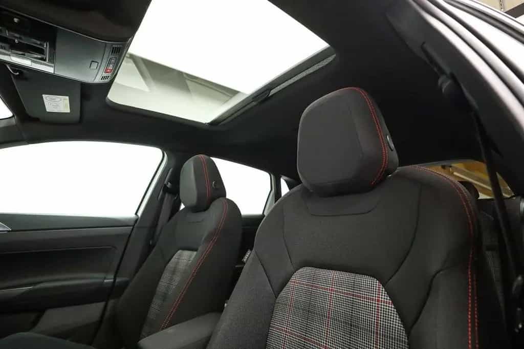Volkswagen Polo 2.0 TSI DSG GTI*IQ.LIGHT*PANO*KAMERA*PDC*SH 02/2024-photo-25