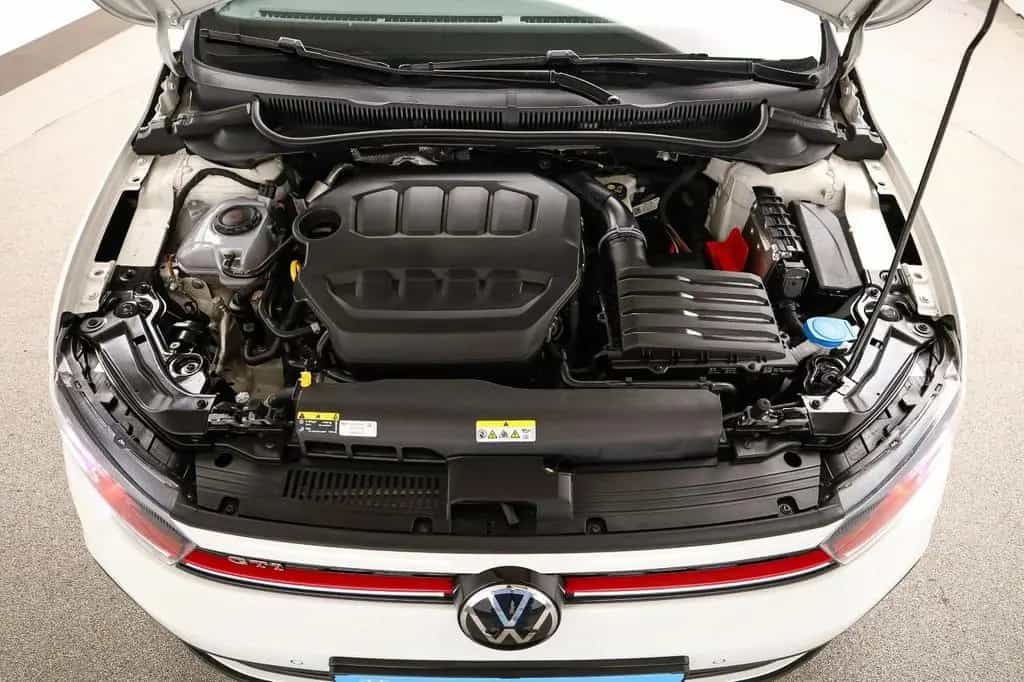 Volkswagen Polo 2.0 TSI DSG GTI*IQ.LIGHT*PANO*KAMERA*PDC*SH 02/2024-photo-27