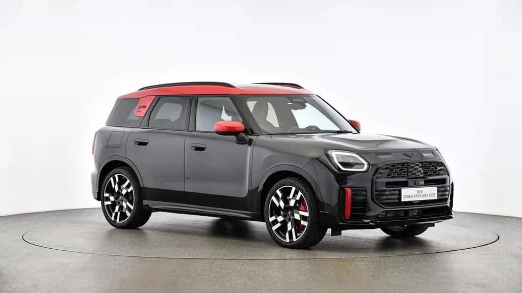 MINI John Cooper Works Countryman JCW Countryman ALL4 02/2024-photo-1