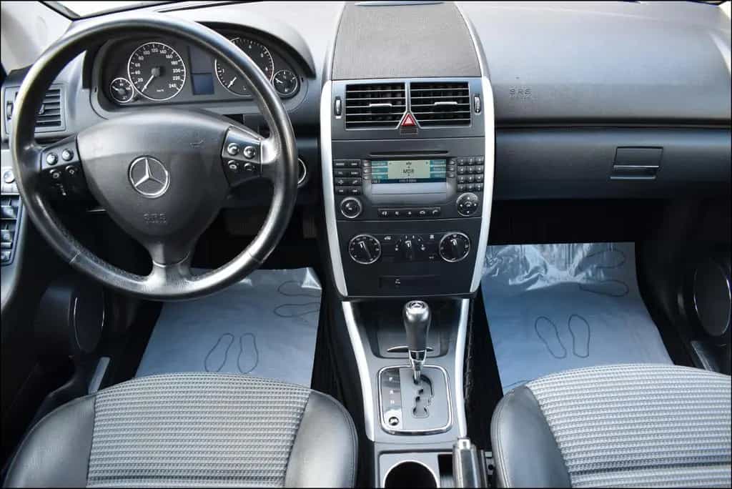 Mercedes-Benz A 200 Turbo Automatik TÜV-Neu Garantie 04/2008-photo-11
