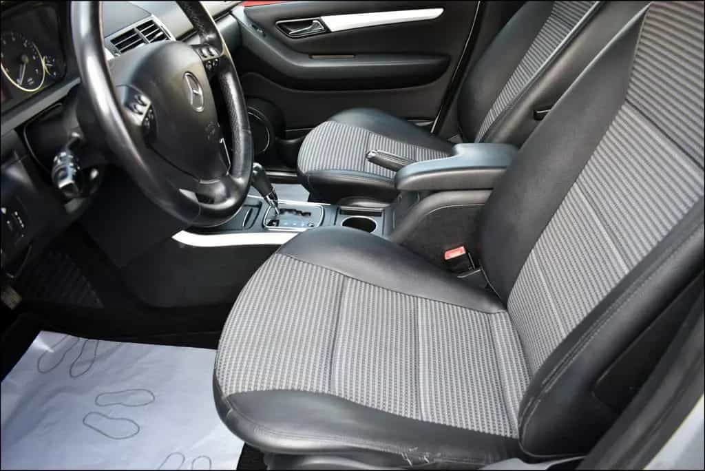 Mercedes-Benz A 200 Turbo Automatik TÜV-Neu Garantie 04/2008-photo-8