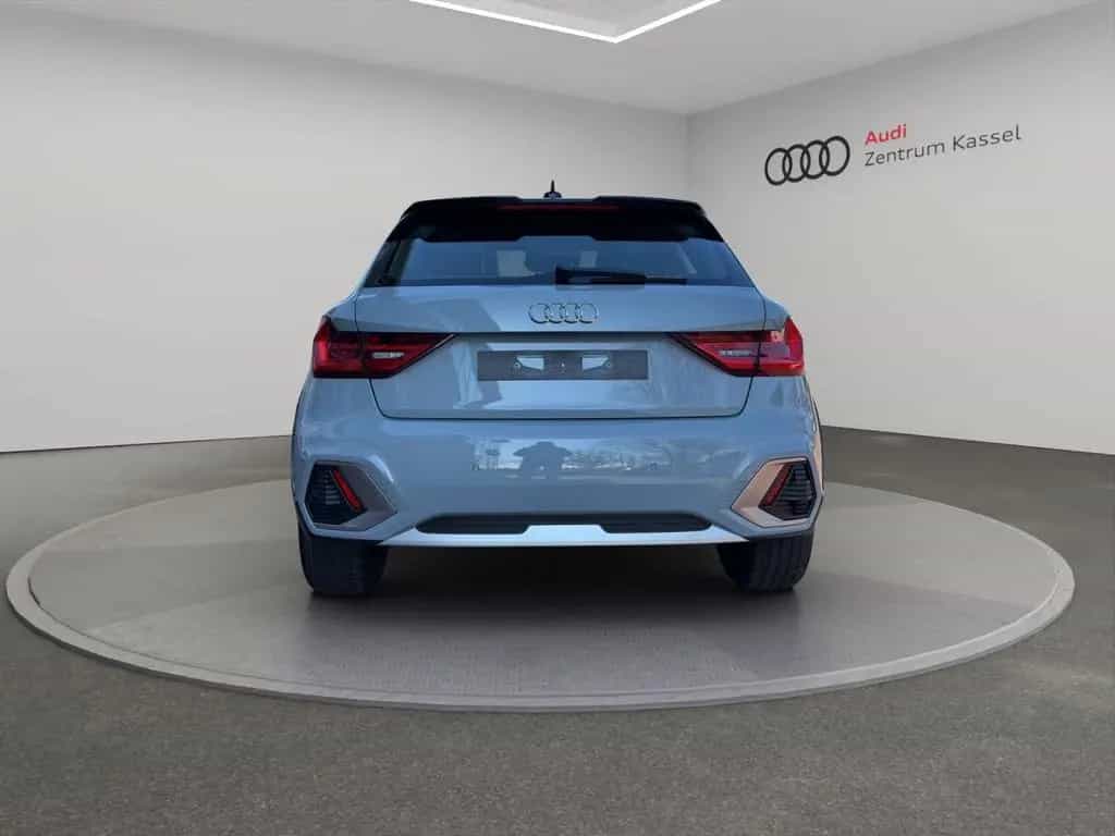 Audi A1 allstreet 30 TFSI S line LED CarPlay 17" 03/2026-photo-3