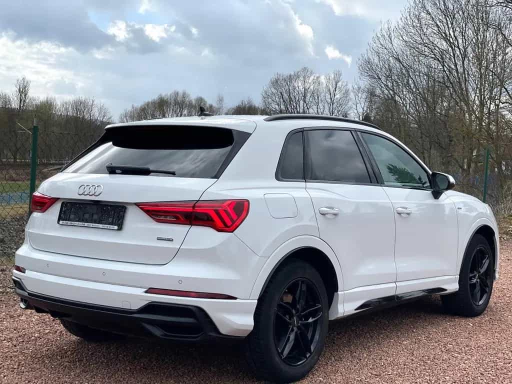 Audi Q3 40 TFSI *quattro* S line plus*RFK*AHK*Pano* 05/2019-photo-4