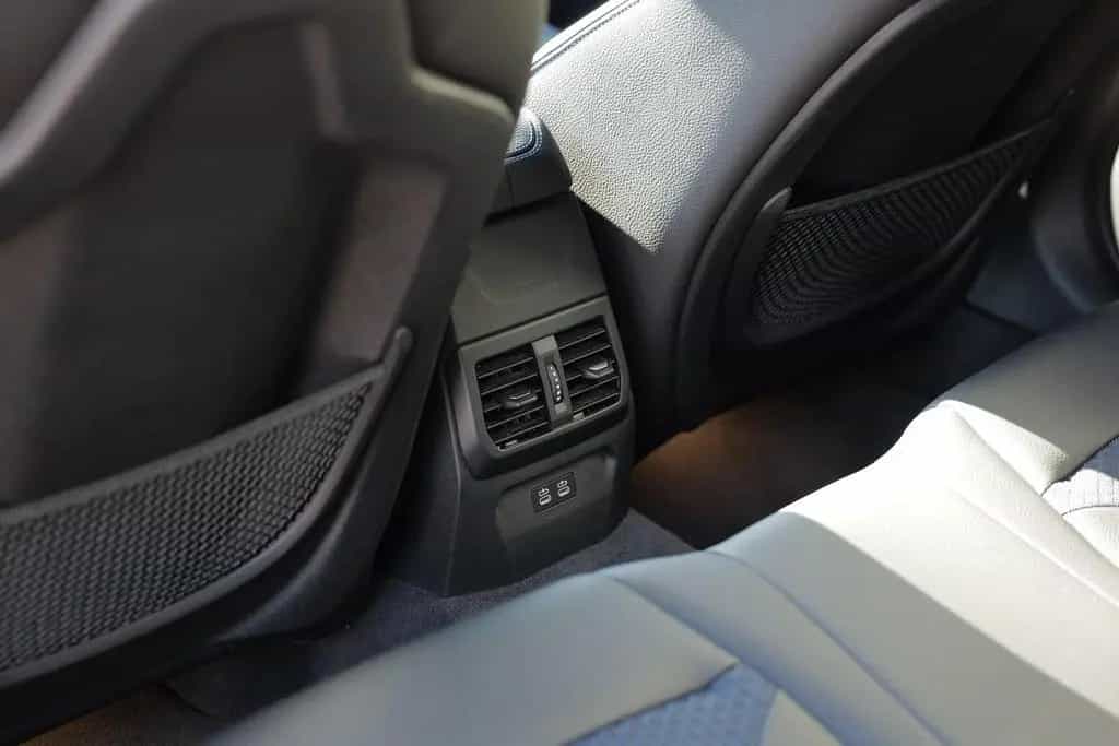 BMW 1 Series 120i M + BLACK SAPPHIRE + 2. Hand 06/2021-photo-21