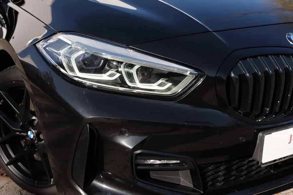 BMW 1 Series 120i M + BLACK SAPPHIRE + 2. Hand 06/2021-photo-28