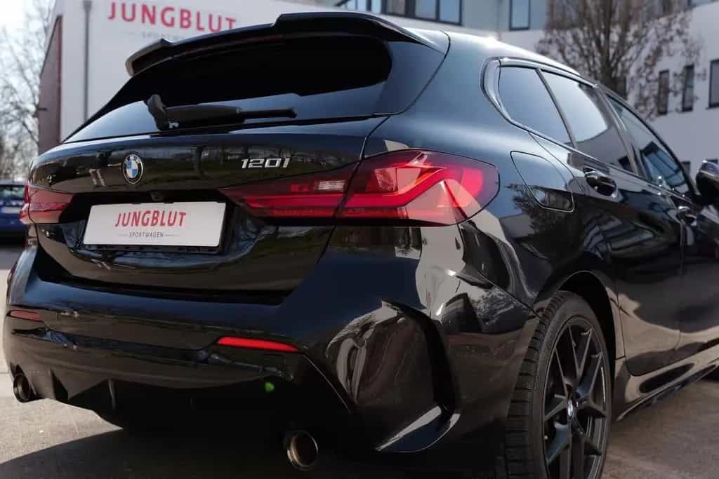 BMW 1 Series 120i M + BLACK SAPPHIRE + 2. Hand 06/2021-photo-7