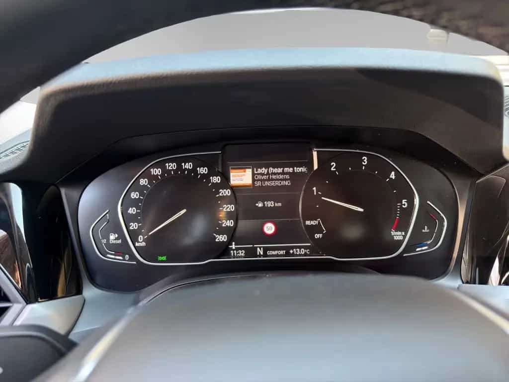 BMW 318 d Advantage DAB+ NAVI TEMP CARPLAY SHZ PDC 08/2020-photo-14