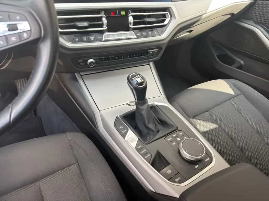 BMW 318 d Advantage DAB+ NAVI TEMP CARPLAY SHZ PDC 08/2020-photo-16
