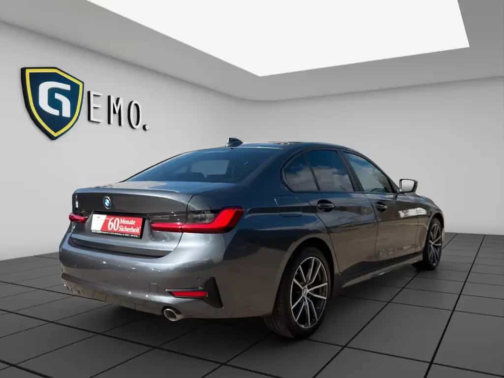 BMW 318 d Advantage DAB+ NAVI TEMP CARPLAY SHZ PDC 08/2020-photo-7