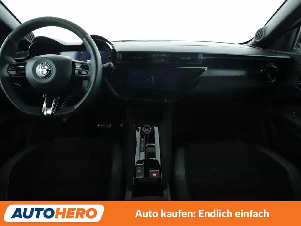 Alfa Romeo Junior 1.2 VGT Speciale Aut.*NAVI*ACC*CAM*SHZ* 11/2024-photo-11