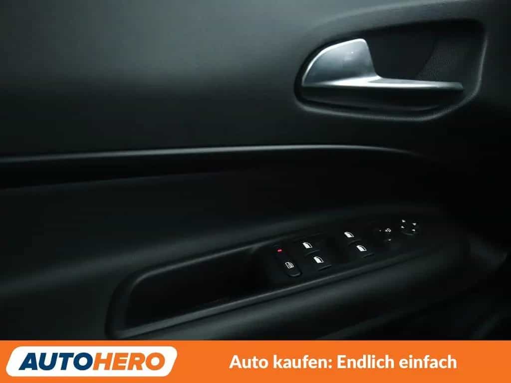Alfa Romeo Junior 1.2 VGT Speciale Aut.*NAVI*ACC*CAM*SHZ* 11/2024-photo-25