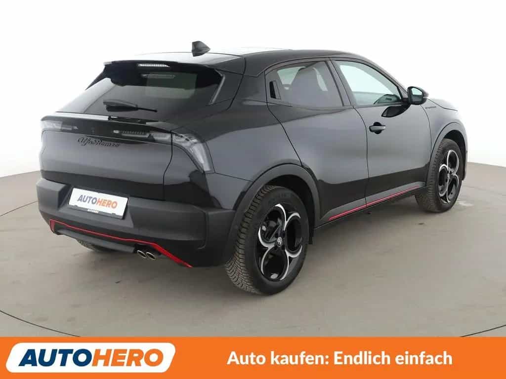 Alfa Romeo Junior 1.2 VGT Speciale Aut.*NAVI*ACC*CAM*SHZ* 11/2024-photo-5