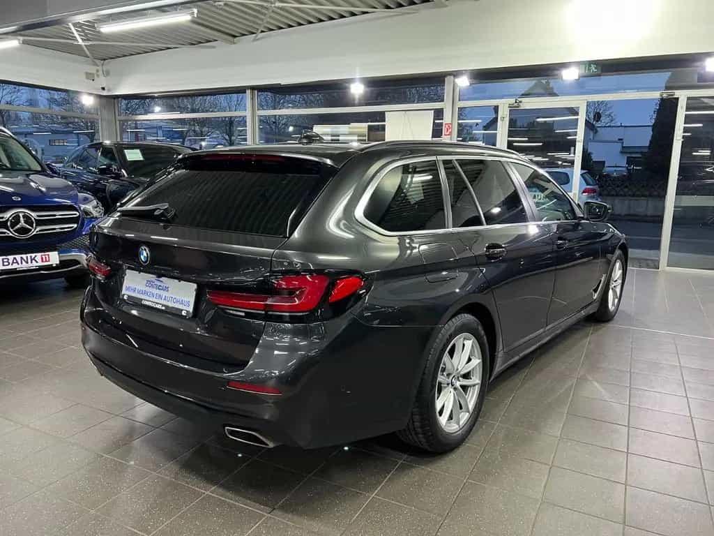BMW 5 Series 520d Touring Harman-Kardon+Park Assist+Klima4Z 05/2023-photo-9