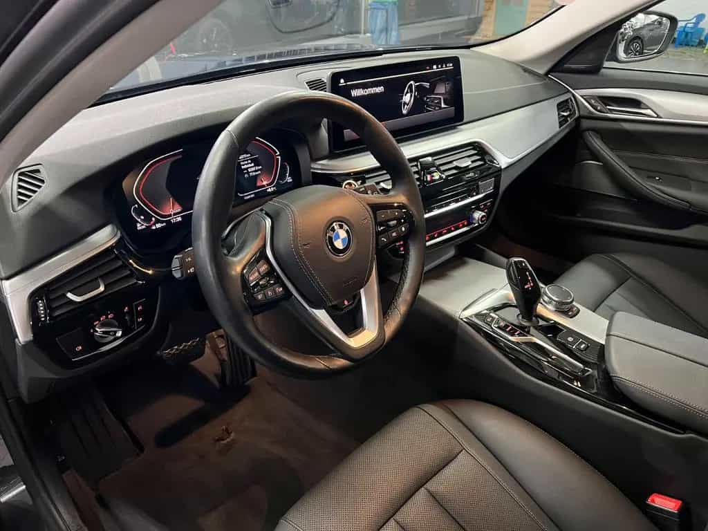 BMW 5 Series 520d Touring Harman-Kardon+Park Assist+Klima4Z 05/2023-photo-17