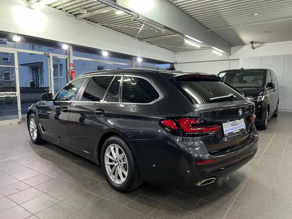 BMW 5 Series 520d Touring Harman-Kardon+Park Assist+Klima4Z 05/2023-photo-8