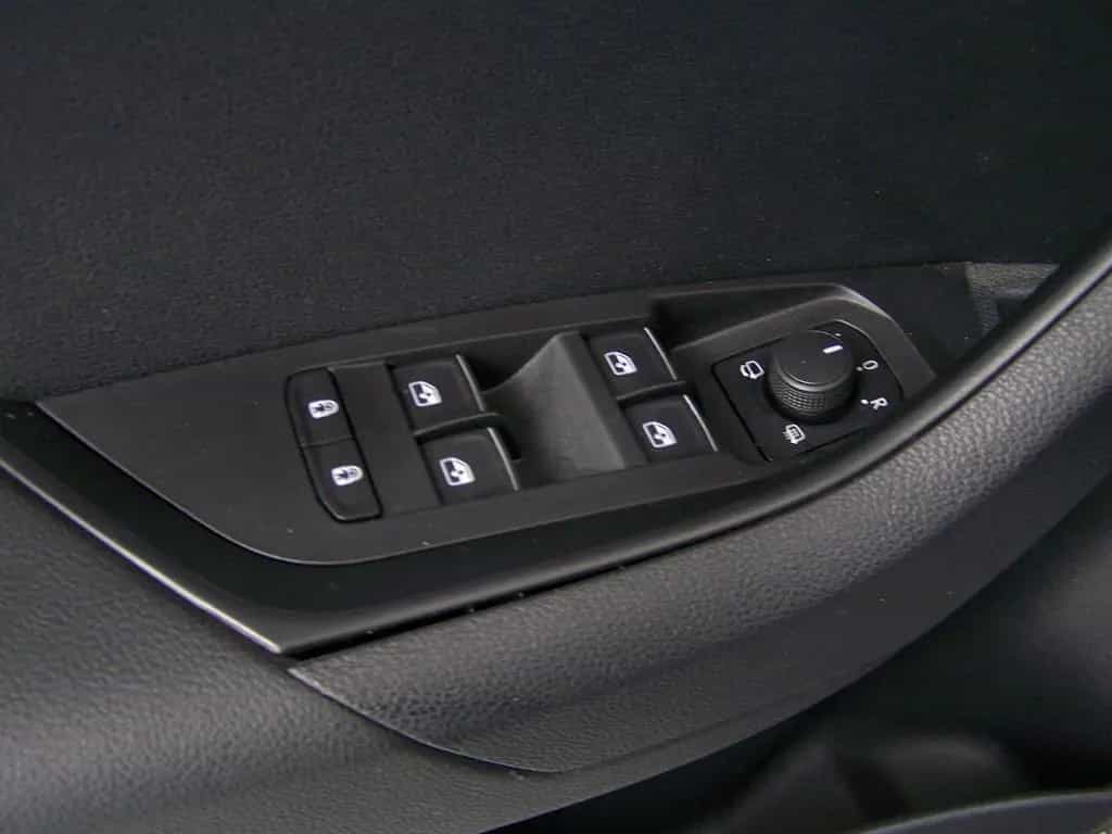 Skoda Karoq 1.5 TSI Style NAVI+LED+KAMERA+PDC+SHZ 12/2018-photo-6