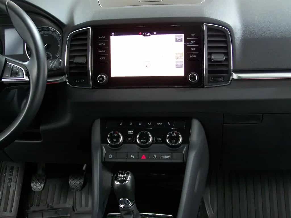Skoda Karoq 1.5 TSI Style NAVI+LED+KAMERA+PDC+SHZ 12/2018-photo-8