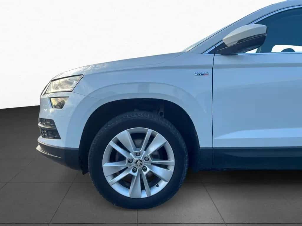 Skoda Karoq 1.5 TSI NAVI LED PDC SHZ LkHz Keyless-Entr 08/2019-photo-16