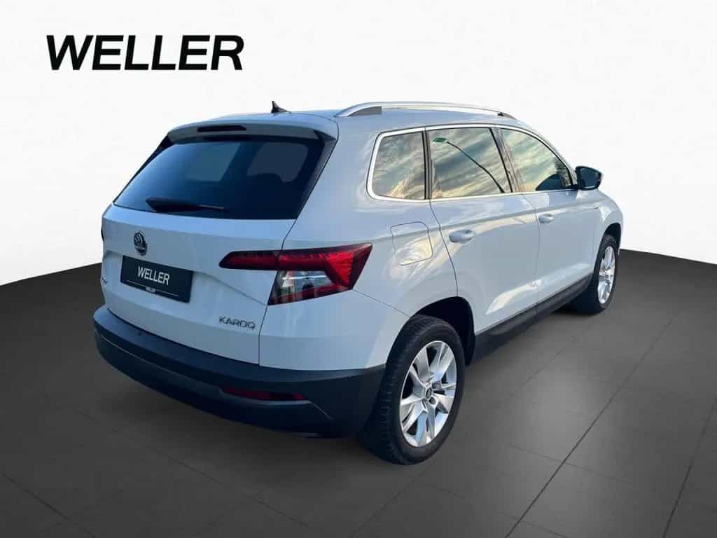 Skoda Karoq 1.5 TSI NAVI LED PDC SHZ LkHz Keyless-Entr 08/2019-photo-4