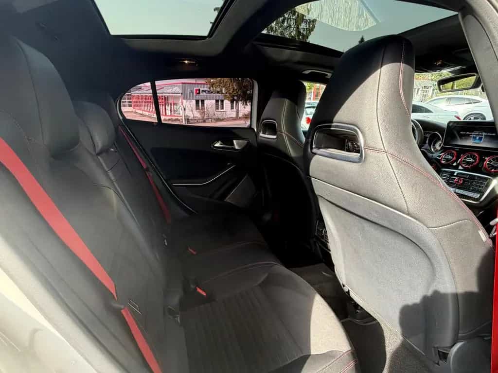 Mercedes-Benz GLA 45 AMG 4Matic 7G-DCT/PANO/KEYLES/RFK/HARMAN/ 05/2019-photo-13