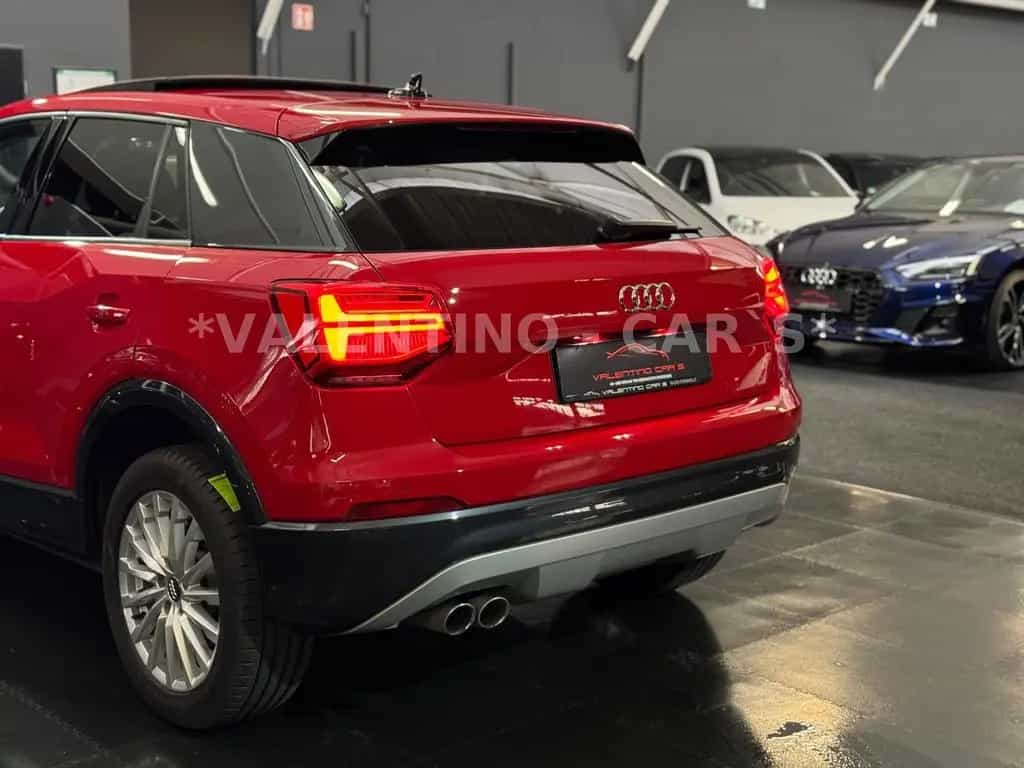 Audi Q2 35 TDI Virtual/S-Tron/Pano/Standhzg/Apple/Kam 10/2020-photo-12