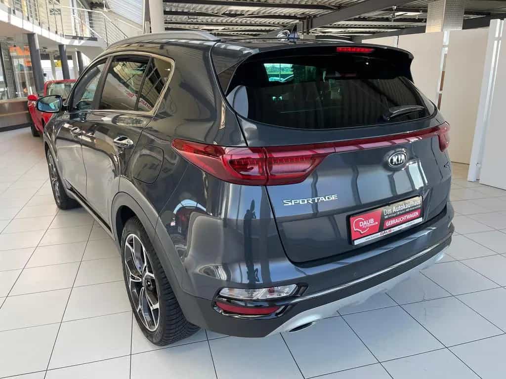 Kia Sportage 2.0 CRDI GT-Line+DSG+4WD+Pano+360Kamera 09/2020-photo-3
