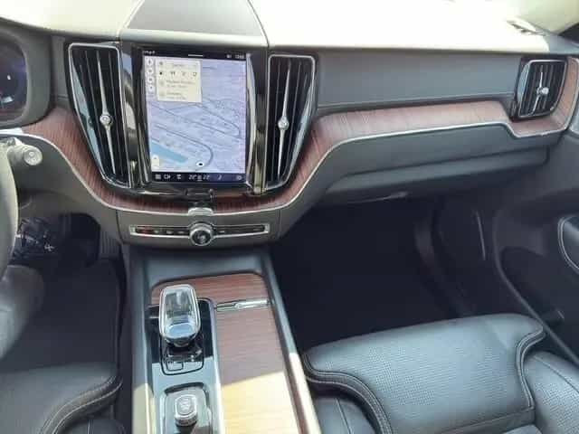Volvo XC60 B5 Diesel Ultimate Bright AWD 01/2023-photo-15