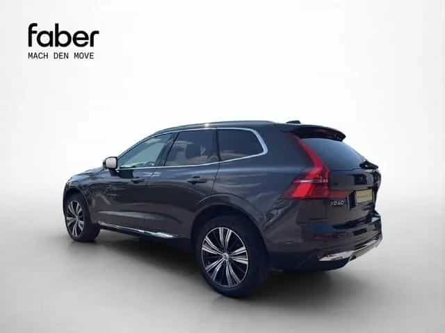 Volvo XC60 B5 Diesel Ultimate Bright AWD 01/2023-photo-3