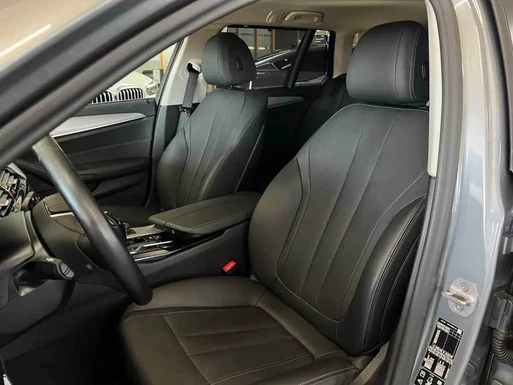 BMW 5 Series 520d xDrive Touring AHK+STANDHEIZUNG+PARK PAKET 11/2023-photo-23