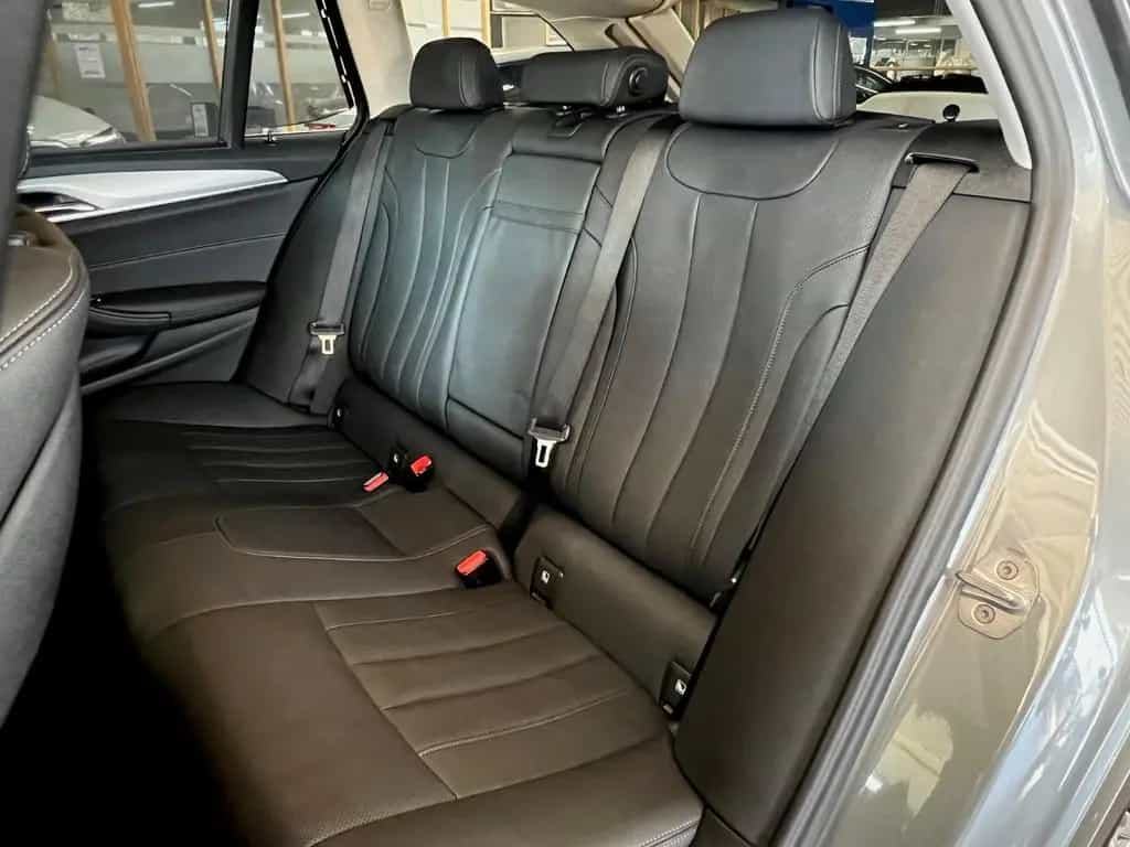 BMW 5 Series 520d xDrive Touring AHK+STANDHEIZUNG+PARK PAKET 11/2023-photo-27