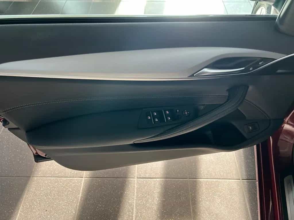 BMW 5 Series 520d xD Touring AHK+Business+DA+Park+StandHZ 11/2023-photo-29