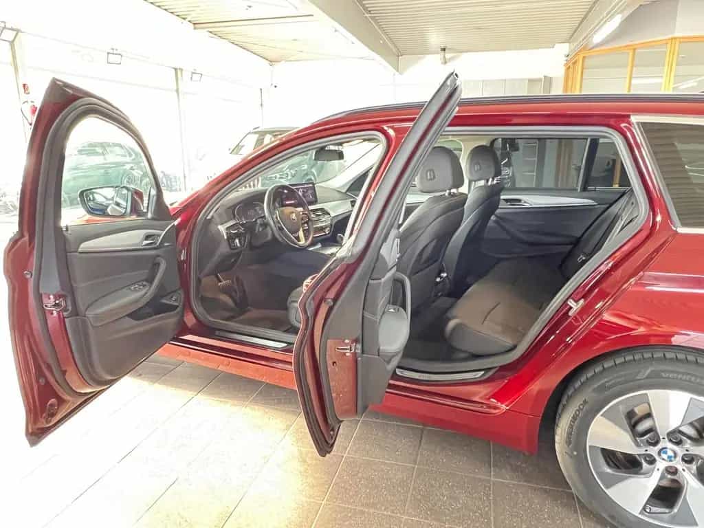 BMW 5 Series 520d xD Touring AHK+Business+DA+Park+StandHZ 11/2023-photo-6