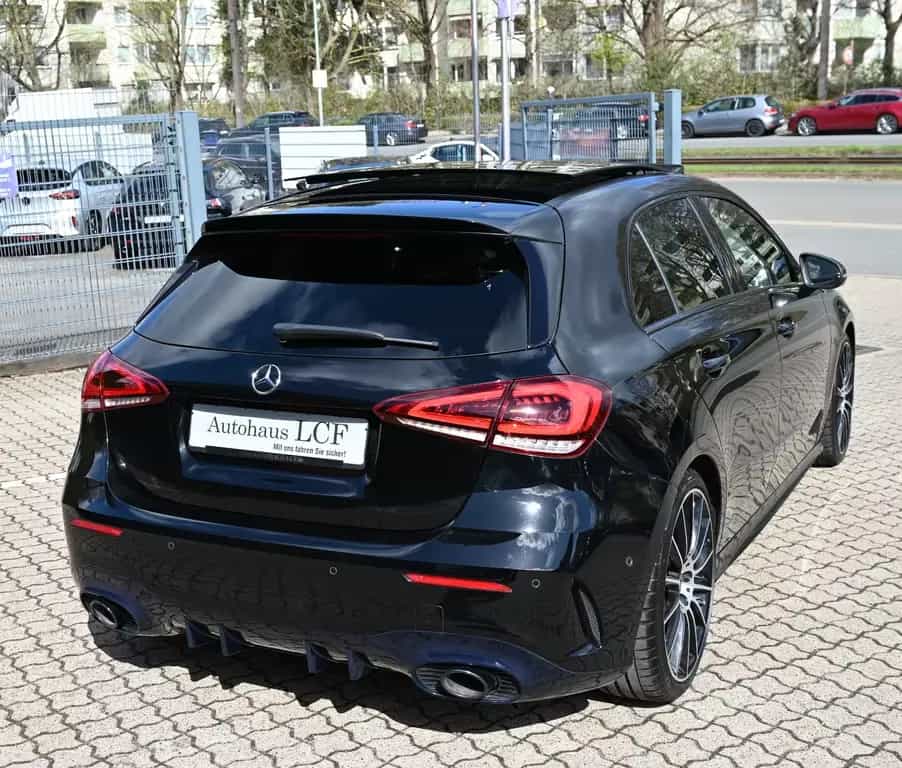 Mercedes-Benz A-Class 35 AMG 4Matic Pano*Night*Navi *360° *Burmester 10/2019-photo-9