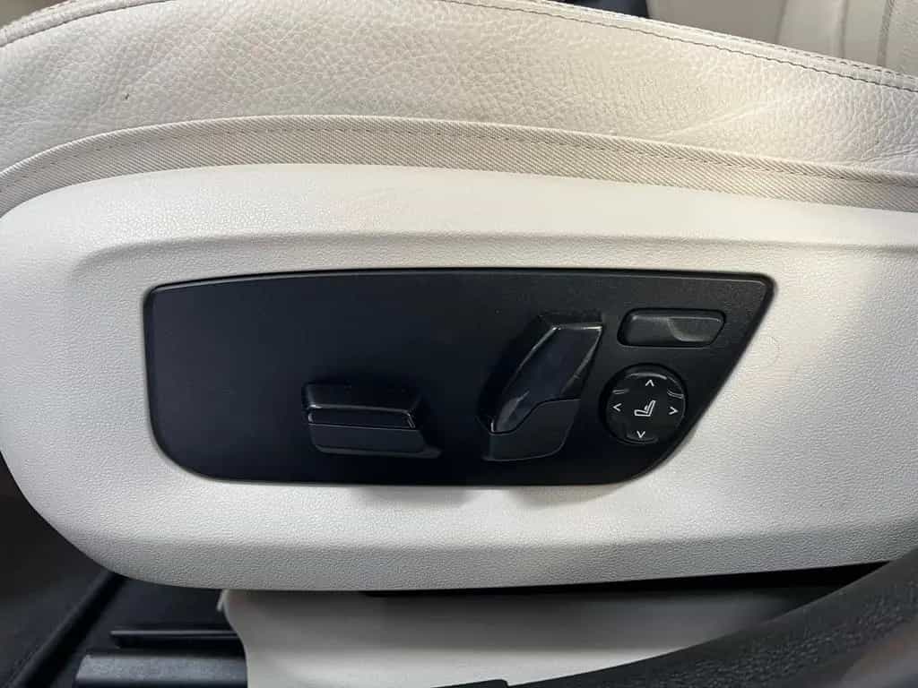 BMW 5 Series 520d Touring AHK+DAP+HuD+Park Assist+Dakota+HaKa 01/2023-photo-19