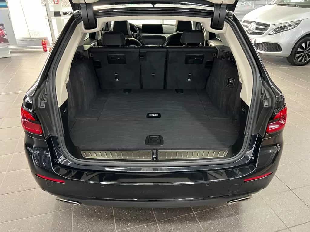 BMW 5 Series 520d Touring Business+Parkassistent+HuD+HaKa 05/2023-photo-12