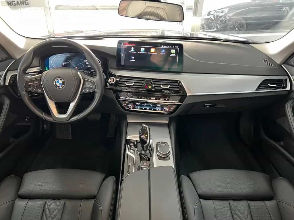 BMW 5 Series 520d Touring Business+Parkassistent+HuD+HaKa 05/2023-photo-13