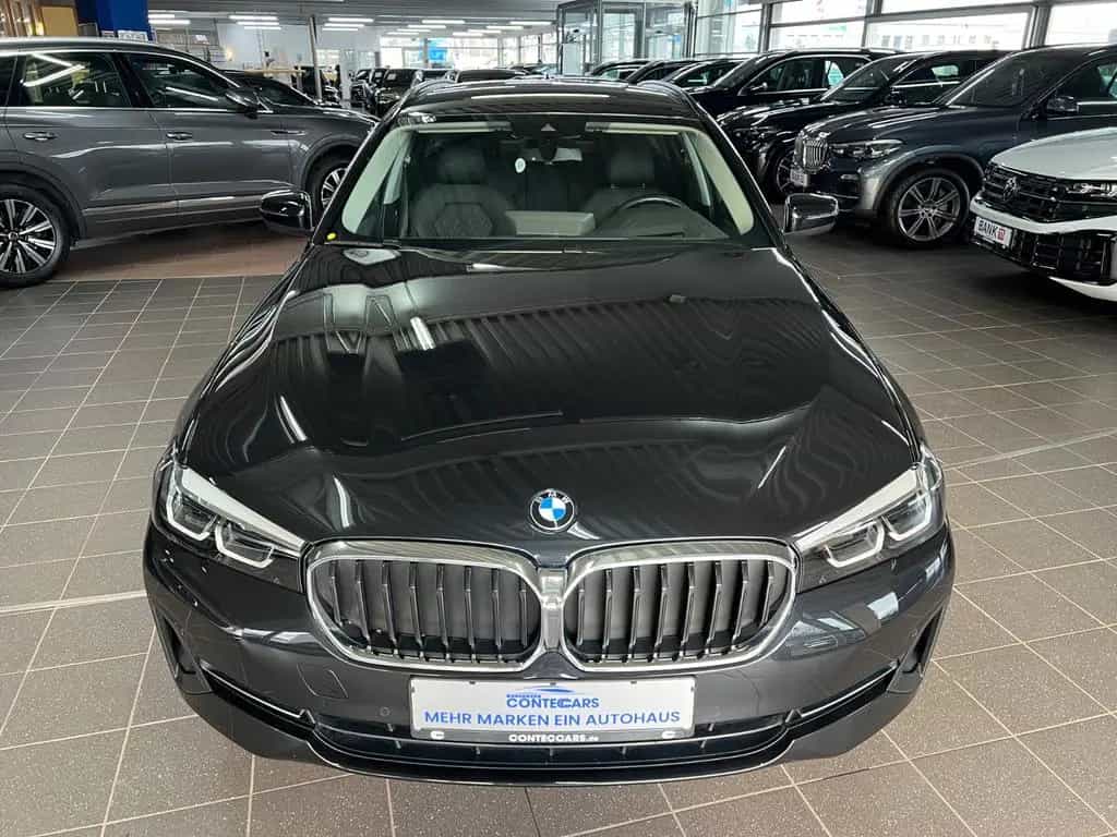 BMW 5 Series 520d Touring Business+Parkassistent+HuD+HaKa 05/2023-photo-2
