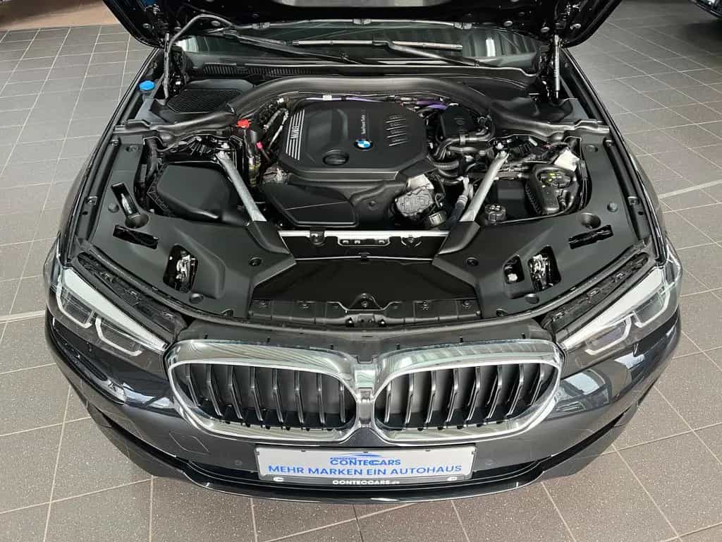 BMW 5 Series 520d Touring Business+Parkassistent+HuD+HaKa 05/2023-photo-3