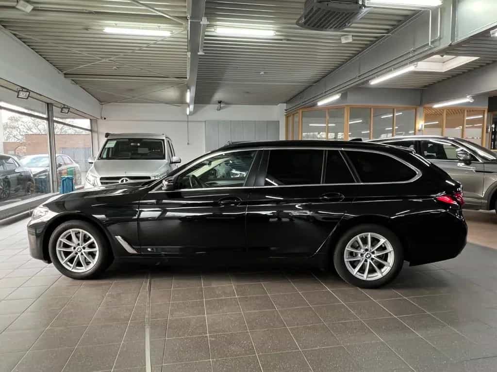 BMW 5 Series 520d Touring Business+Parkassistent+HuD+HaKa 05/2023-photo-5