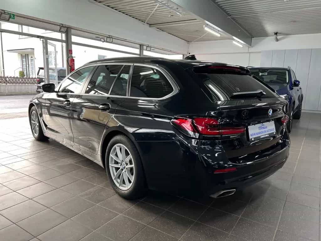 BMW 5 Series 520d Touring Business+Parkassistent+HuD+HaKa 05/2023-photo-9