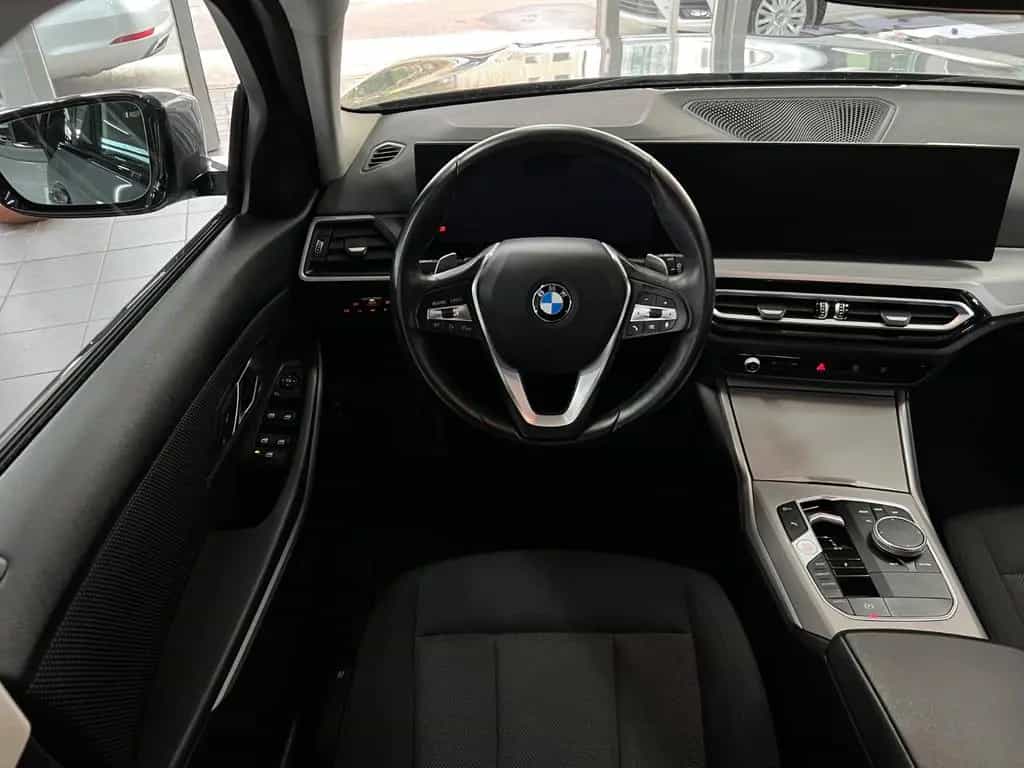 BMW 320 d xDrive Touring Driving Assistant+FACELIFT 08/2022-photo-13