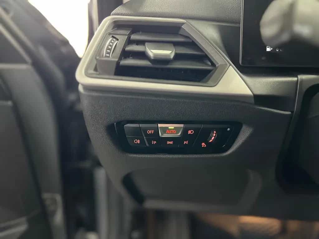 BMW 320 d xDrive Touring Driving Assistant+FACELIFT 08/2022-photo-27