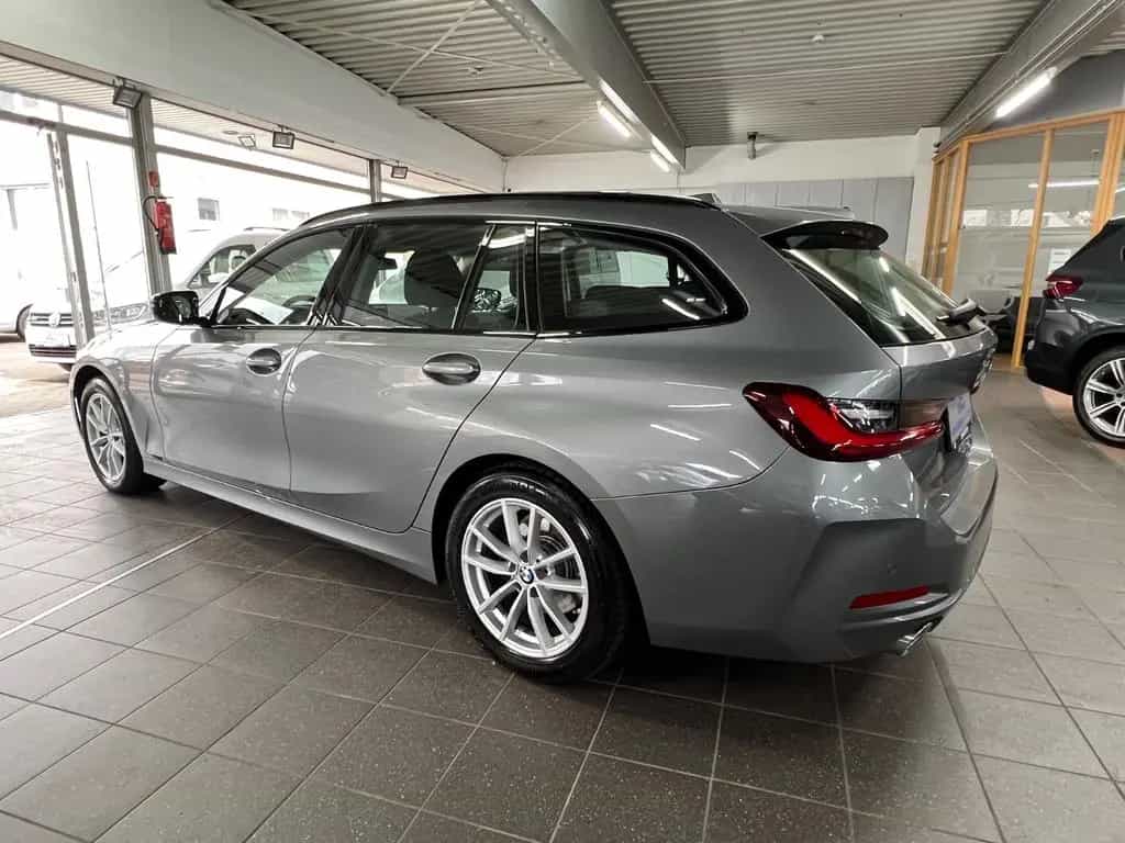 BMW 320 d xDrive Touring Driving Assistant+FACELIFT 08/2022-photo-7