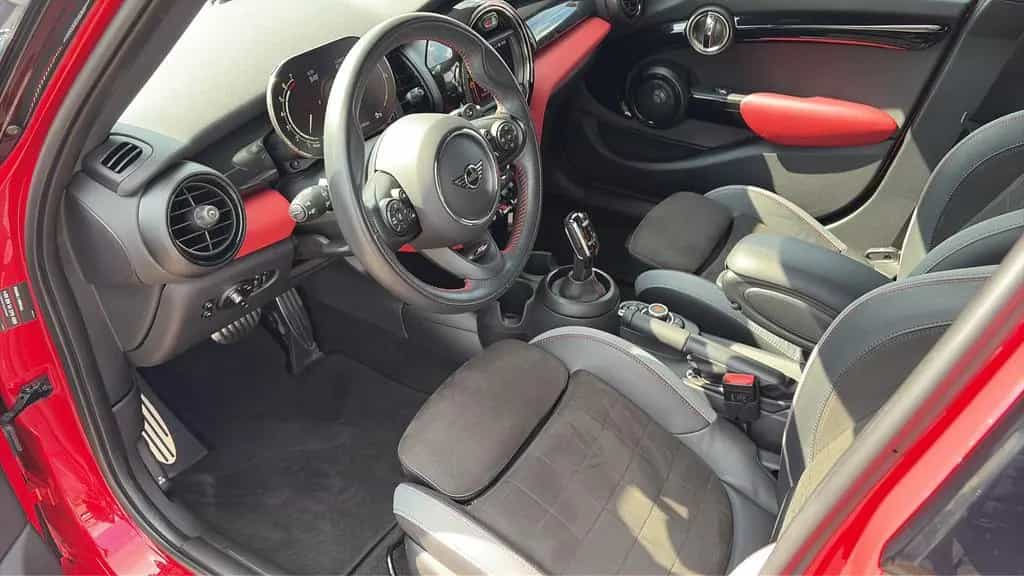 MINI Cooper S JCW Aerodynamik Doppelkupplungs-Getrieb 01/2022-photo-18