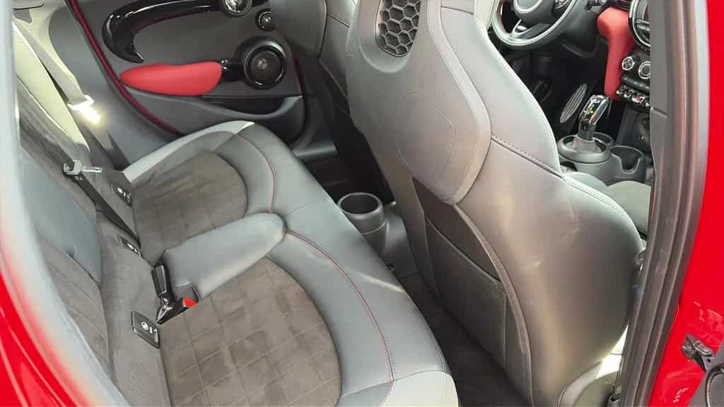 MINI Cooper S JCW Aerodynamik Doppelkupplungs-Getrieb 01/2022-photo-23