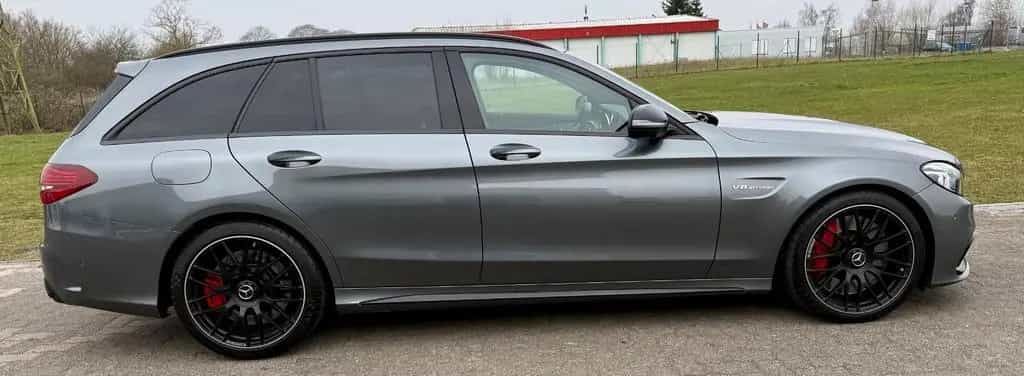 Mercedes-Benz C 63 AMG C 63 S AMG T-Modell MB-100/Pano/AHK/Leder/S-Heft 05/2019-photo-2