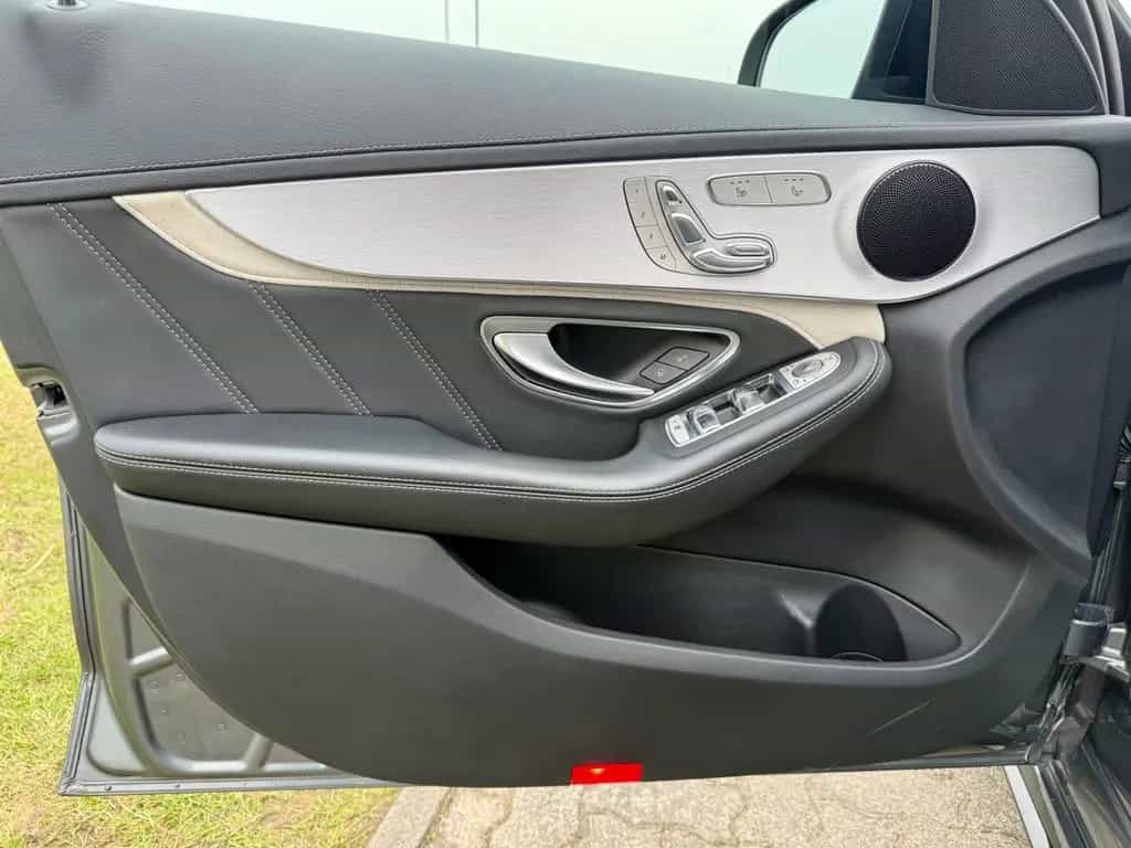 Mercedes-Benz C 63 AMG C 63 S AMG T-Modell MB-100/Pano/AHK/Leder/S-Heft 05/2019-photo-7