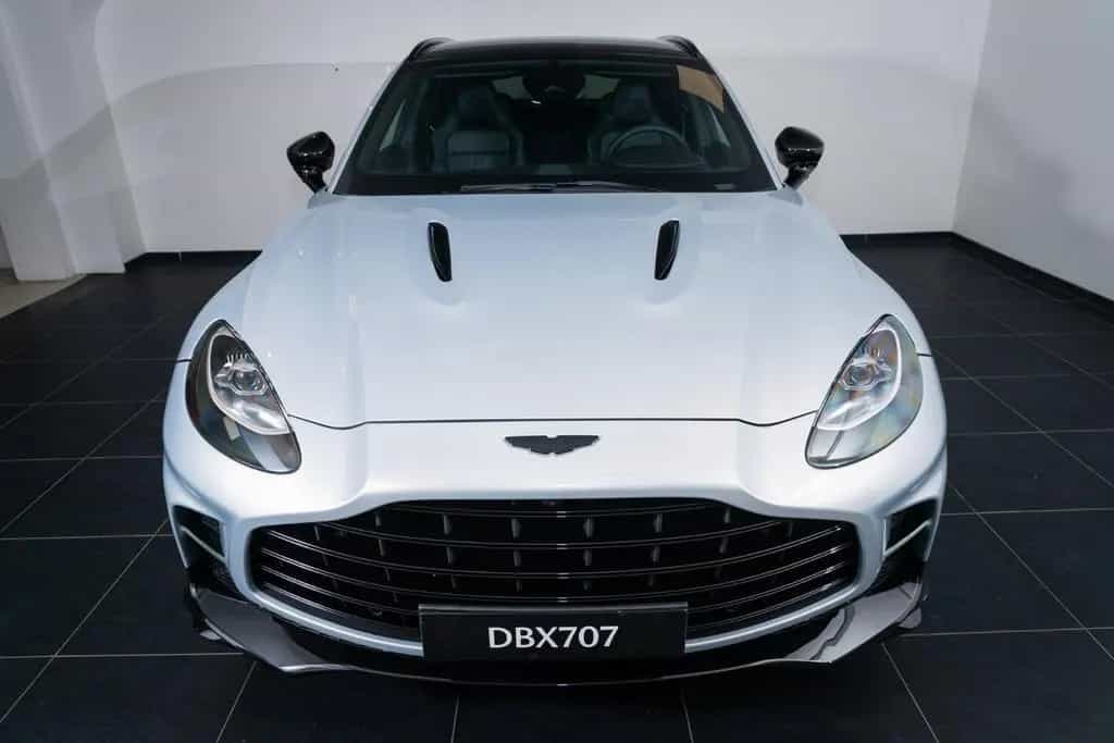 Aston Martin DBX 4.0 V8 707 03/2026-photo-12